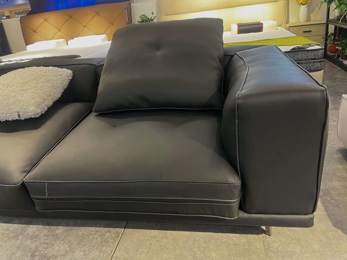 金嘉仕软体家具意式极简风格真皮黑色沙发2900012
