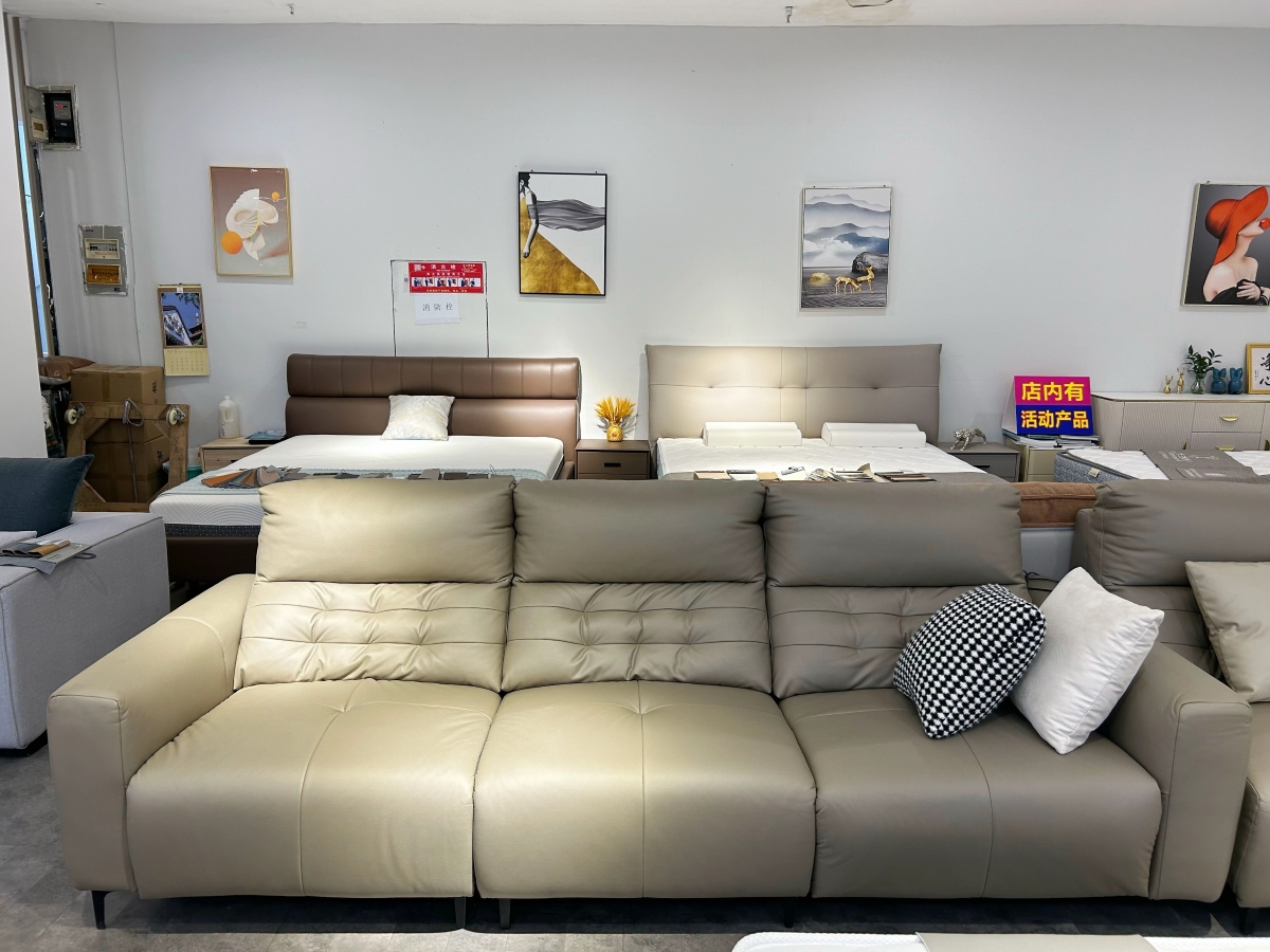 金嘉仕软体家具意式极简风格科技布客厅直排沙发2900014
