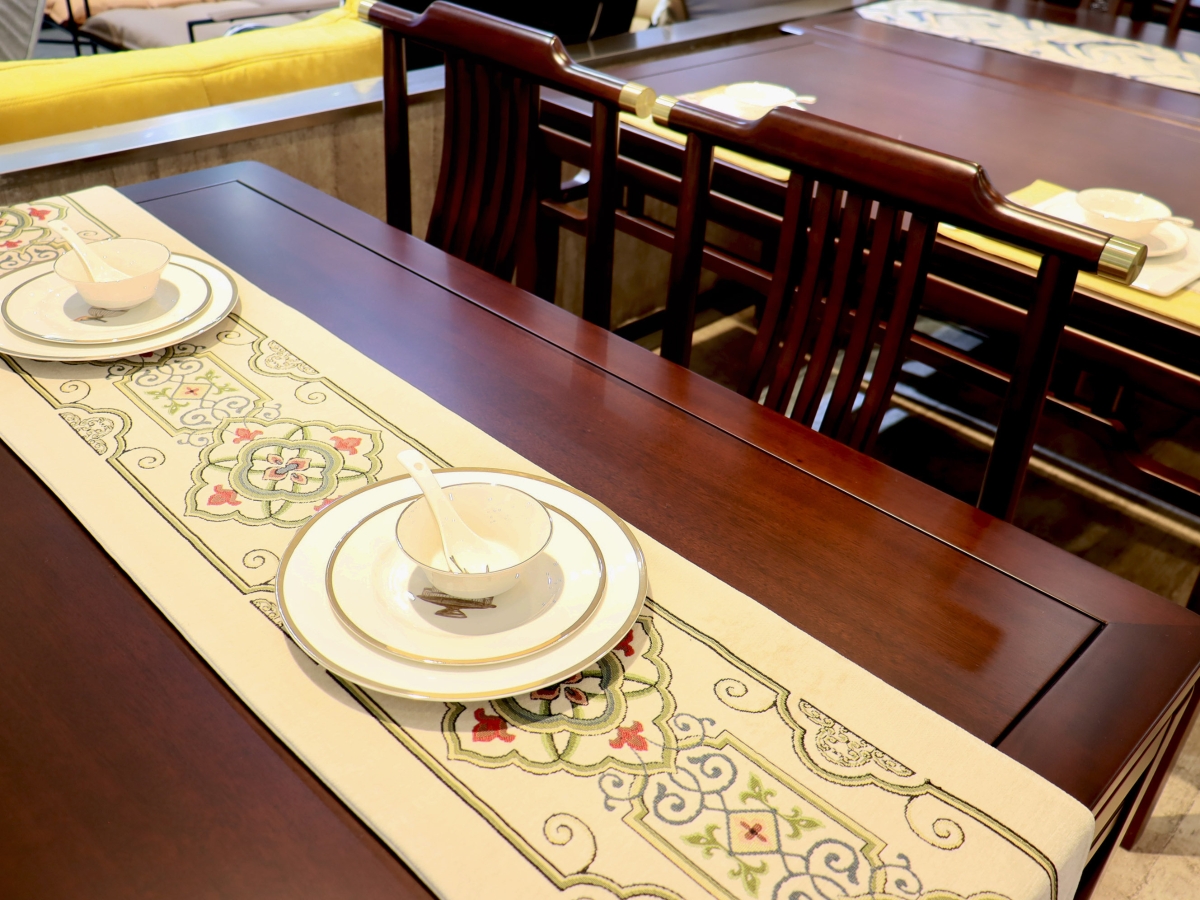 四季檀香新中式家具 红檀木实木餐桌2950006