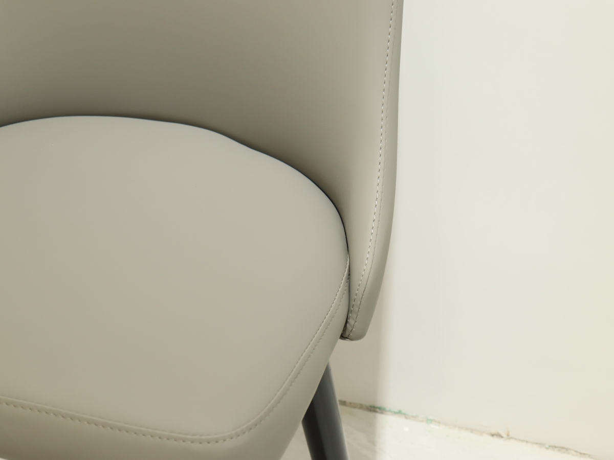 东墅一品客厅家具 现代风格超纤皮+实木腿餐椅3030016
